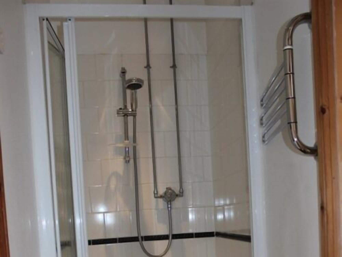 Bathroom 5, The Inn at Bromyard, Herefordshire