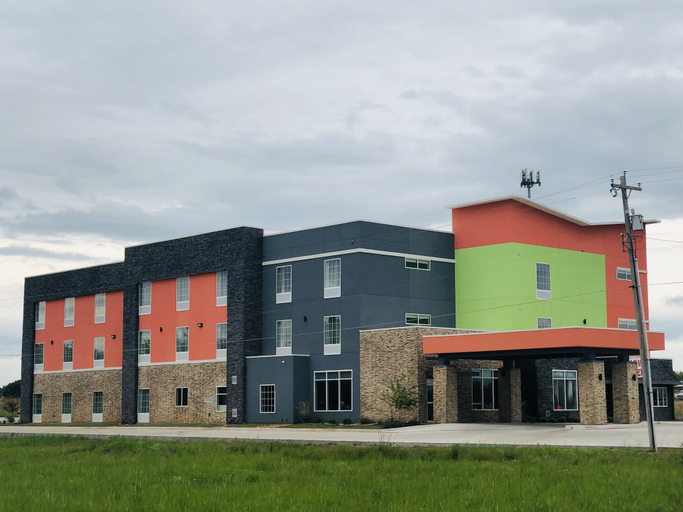 Exterior & Views 2, Hy-Lo Hotel, Bryan