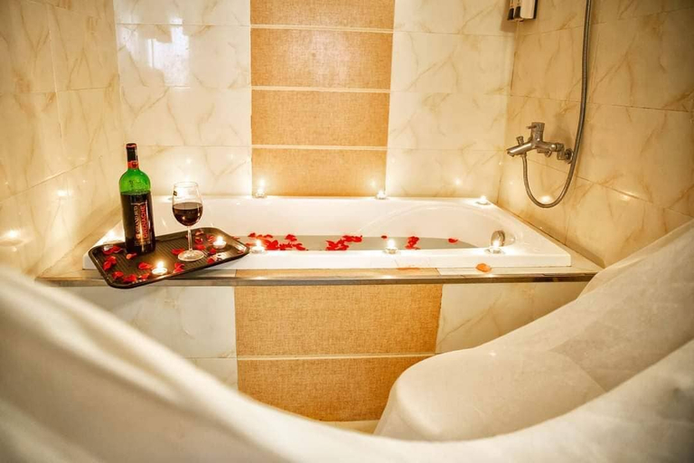 Bathroom, Hera Hotels TDH, Cầu Giấy