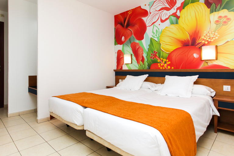 Bedroom 4, Palm Garden Apartments, Las Palmas