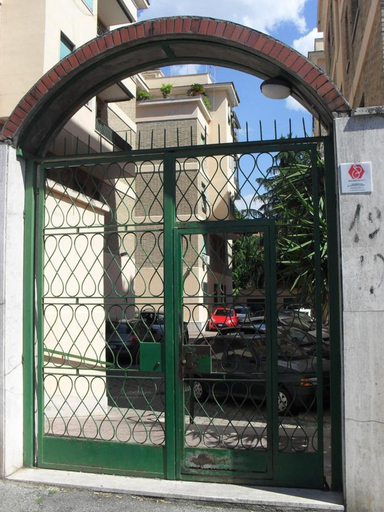 Exterior & Views 2, J&B b&b, Rome