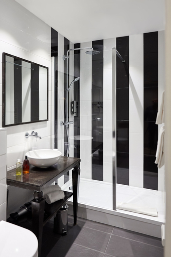Bathroom 5, Hotel Arok, Bas-Rhin
