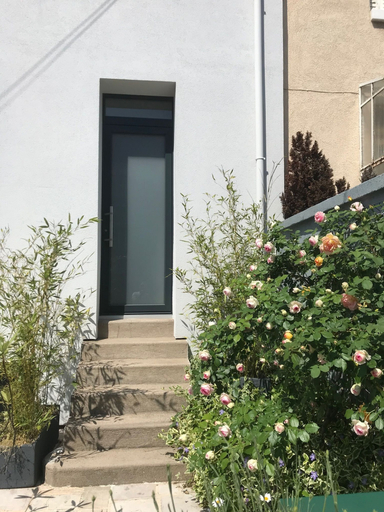 Exterior & Views 2, Le numero 100, Meurthe-et-Moselle