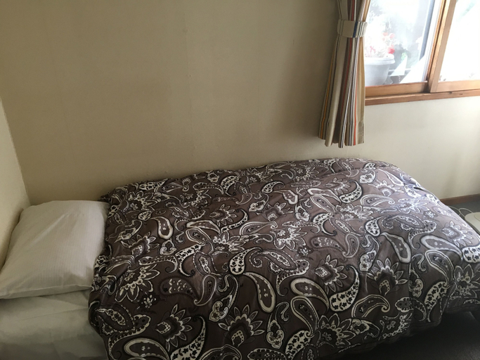 Bedroom 3, Pension Roku, Hakuba