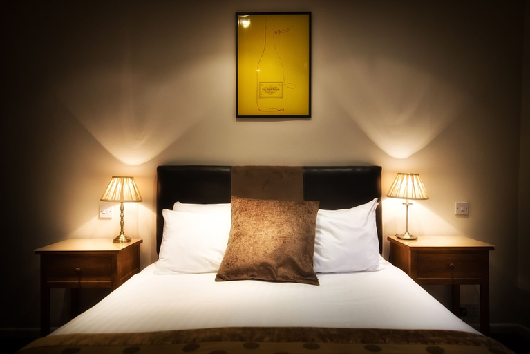 Bedroom 3, Black Horse Inn, Calderdale