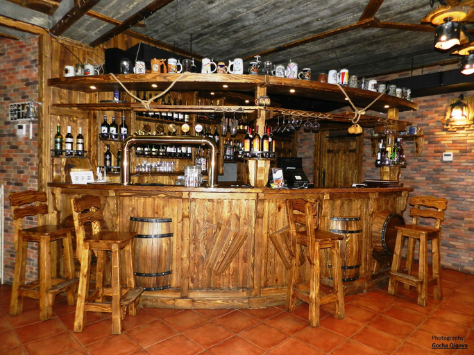 Food & Drinks 5, Resort Martvili, Martvili
