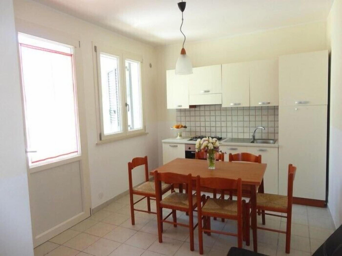 In-room dining 4, VersoSud - Torre San Giovanni 02B, Lecce