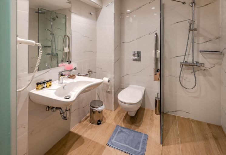Bathroom 5, Triton Hotel, South Aegean