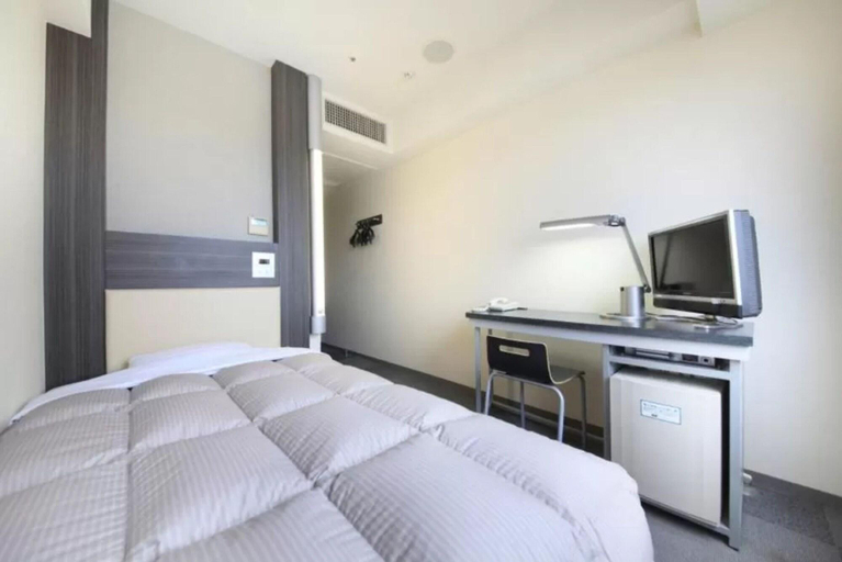 Bedroom 3, R&B Hotel Tokyo Toyo-cho, Kōtō