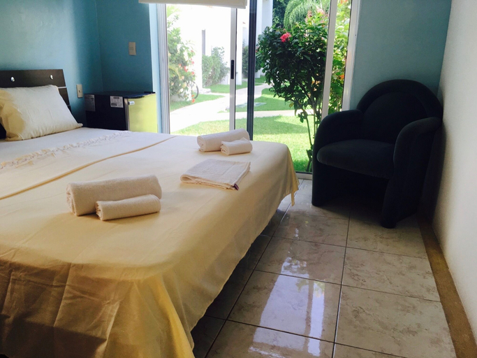 Bedroom 2, B and B SiPlaya, Cozumel