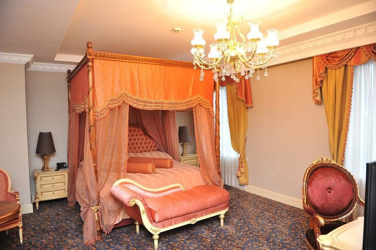 Bedroom 3, Hotel Intourist Palace Batumi, Batumi
