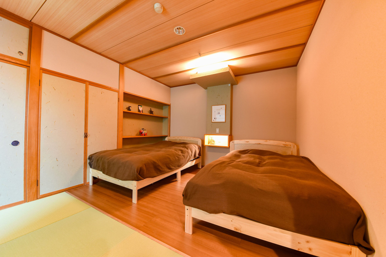 Bedroom 3, Kokuya, Shibukawa