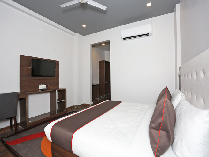 Bedroom 4, Hotel Capital Mount, Delhi