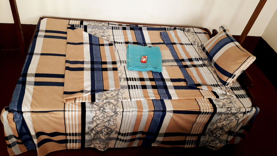 Bedroom 2, Wonderful House, Magharibi