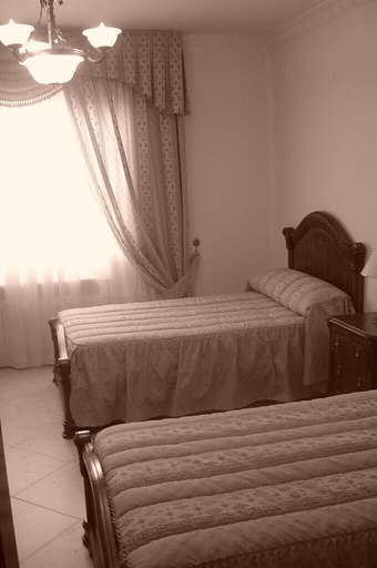 Bedroom 3, Hostal Cerezo, Cáceres