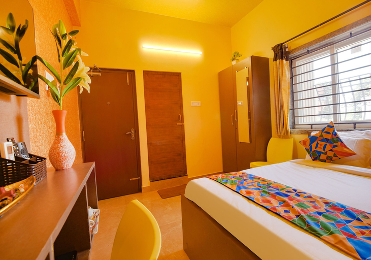 Bedroom 3, Fabhotel Vijaylakshmi Stay Inn, Kancheepuram
