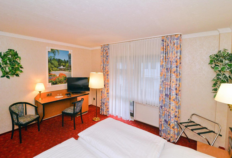 Bedroom 3, Landgasthof & Hotel Waldow, Spree-Neiße