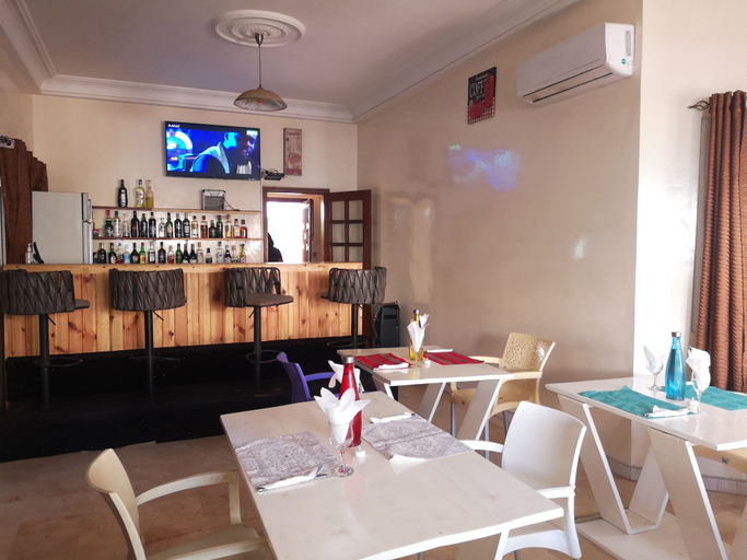 Food & Drinks 5, Maria Hotel, Dakar