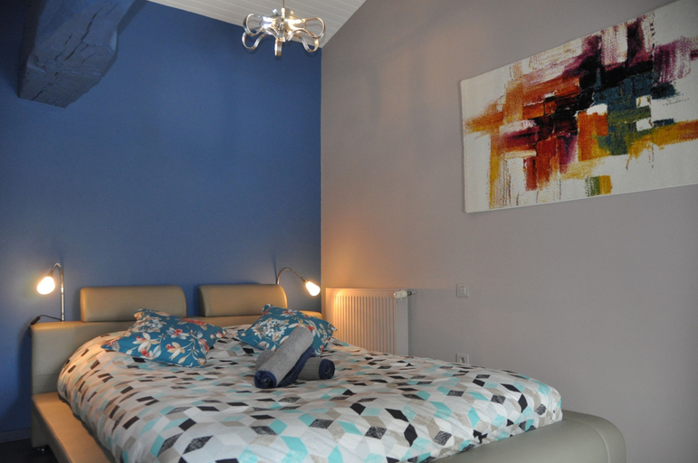 Bedroom 5, Clos San Gianni, Gironde