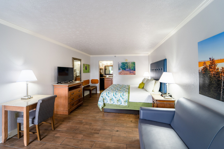 Bedroom 3, Accommodation By Willow Brook Lodge, Sevier