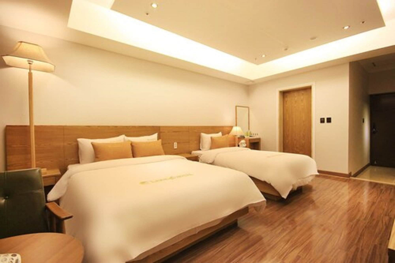Bedroom 3, Lake45 Hotel, Naju