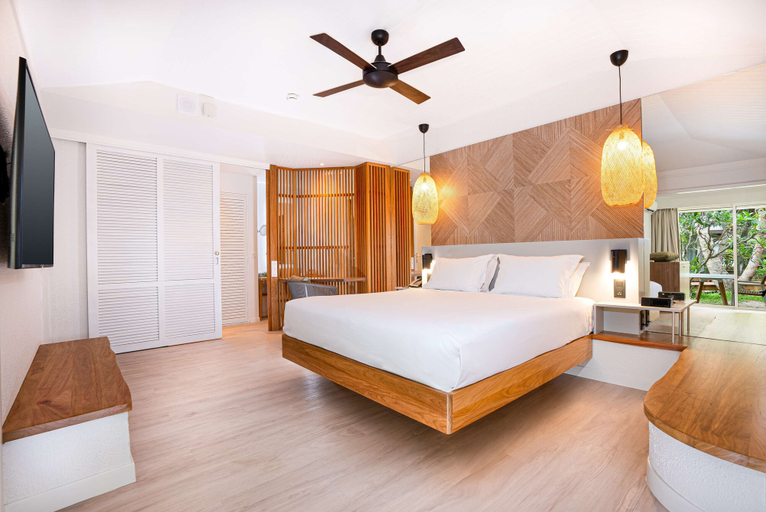 Bedroom 5, DoubleTree by Hilton Noumea Ilot Maitre Resort, Nouméa