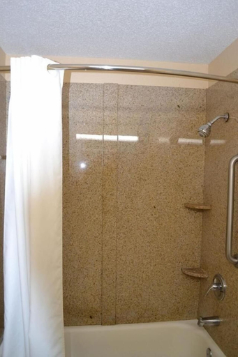 Bathroom 4, Americas Best Value Inn Smithfield, Johnston