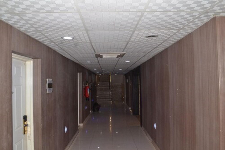 Public Area 2, Valley Front View Hotel, Kosofe