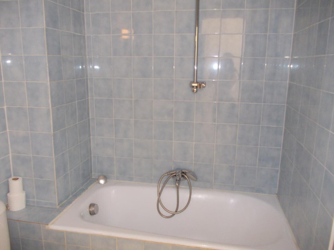 Bathroom 5, Hôtel l'Oursin, Alpes-Maritimes