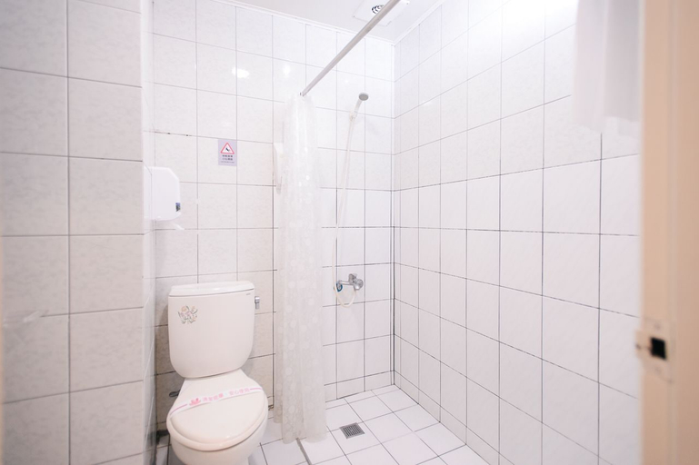 Bathroom 5, Duke Hotel Taoyuan, Taoyuan