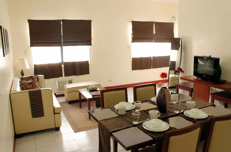 Dining Room 20