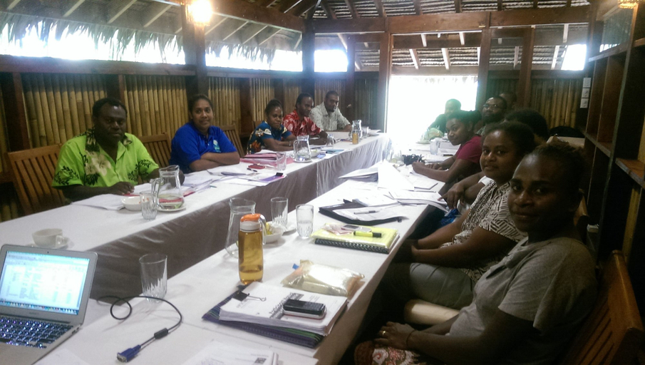 Food & Drinks 5, Poppys On The Lagoon, Port Vila