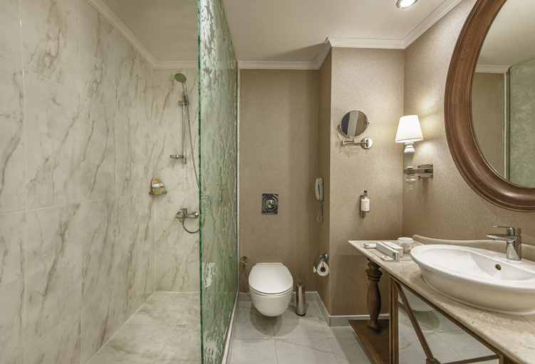 Bathroom 5, Kaya Artemis Resort & Casino - All inclusive