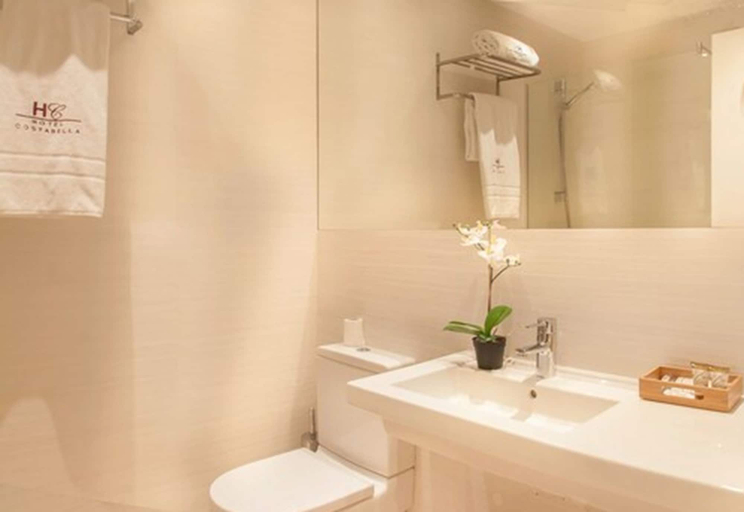 Bathroom 5, Hotel Costabella, Girona