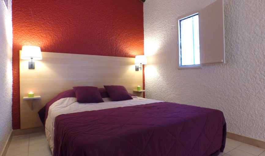 Bedroom 2, VVF Montagnac Hérault, Hérault