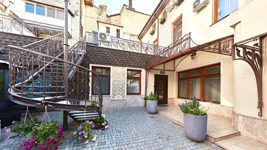 Exterior & Views, Shato Luxe Hotel, Odes'ka