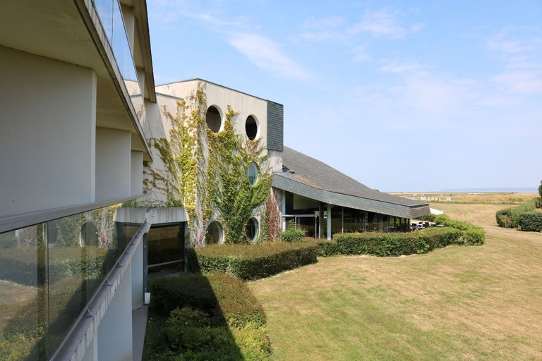 Exterior & Views 2, Le Relais Saint Michel, Manche