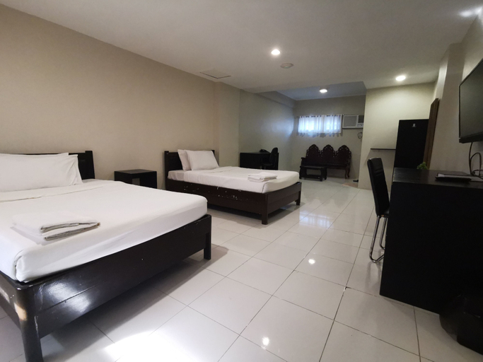 Bedroom 3, Kingsville Hotel, Cauayan City