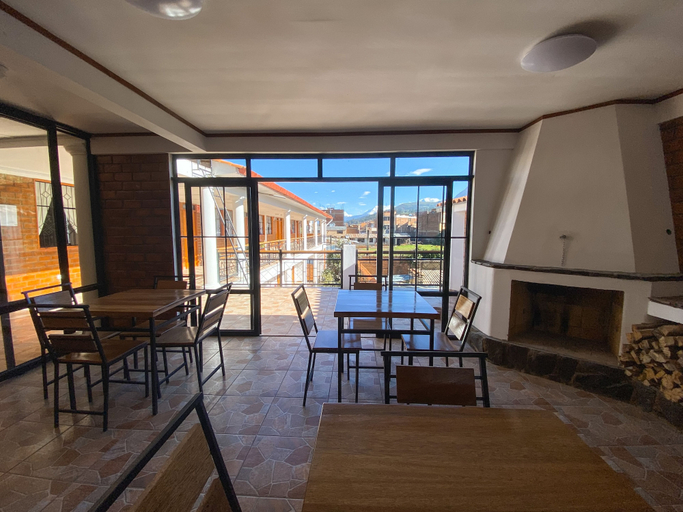 Food & Drinks 5, Tupac Hostel Huaraz, Huaraz