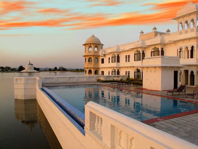 Sport & Beauty 4, juSTa Lake Nahargarh Palace, Chittaurgarh