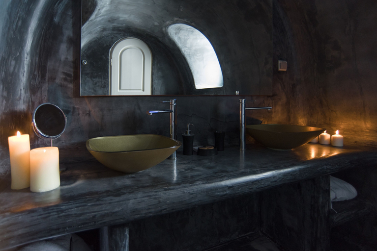 Bathroom 5, Ilioperato Hotel, South Aegean