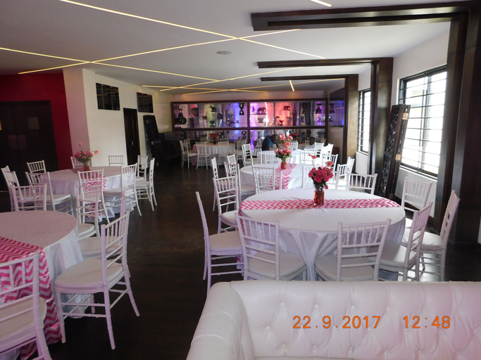 Food & Drinks 5, Sigona Golf Suites, Kikuyu