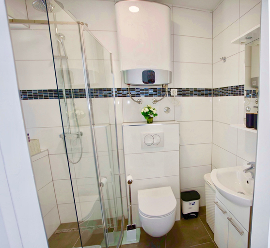 Bathroom 4, Villa Minerva Gardens, Split