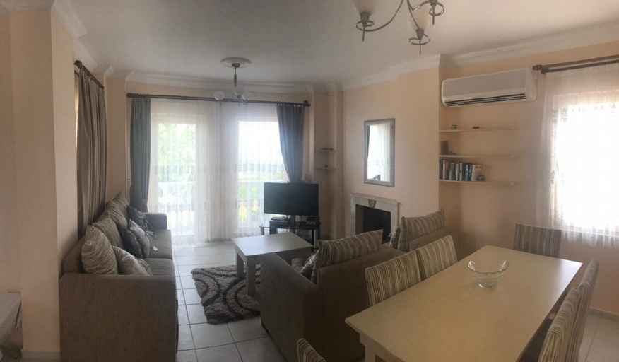 Living room 4, 1 Bedroom Apartment Lake View 3 by Likya Global, Milas