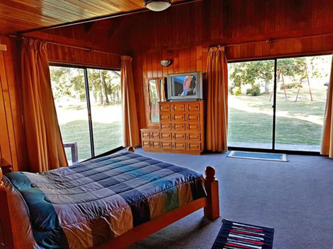 Bedroom, Parque Los Arrayanes & Salon de Eventos, Cautín