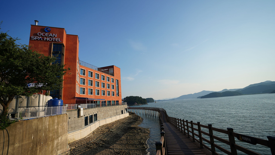 Exterior & Views 1, Ocean Spa Hotel, Goseong