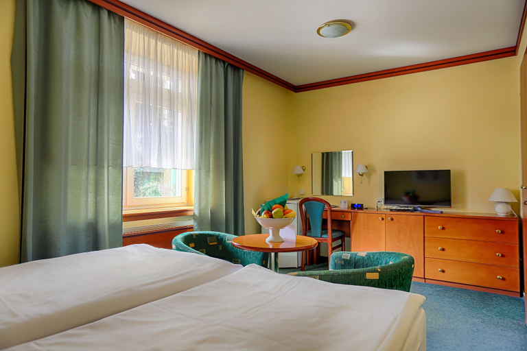 Bedroom 2, Ensana Vila Trajan, Pieštany
