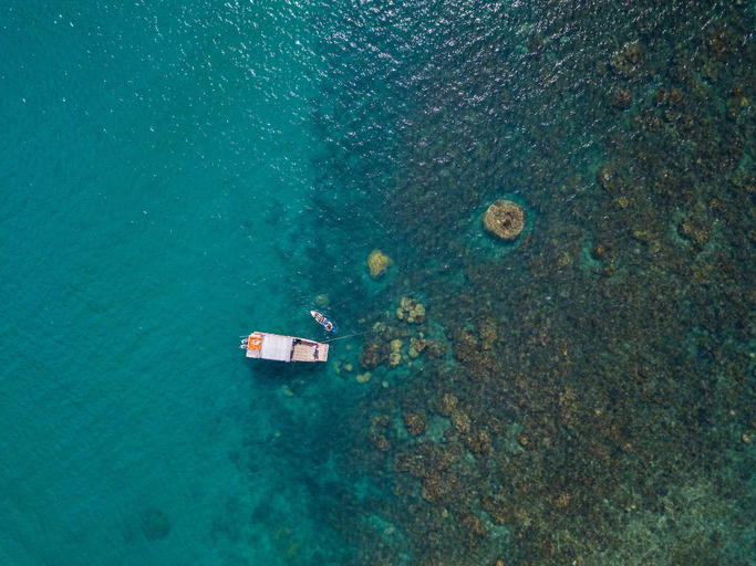 Others 5, Camp Island Lodge, Bowen