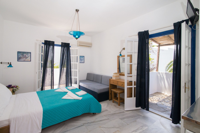Bedroom 4, Antonina Hotel Apartments, South Aegean