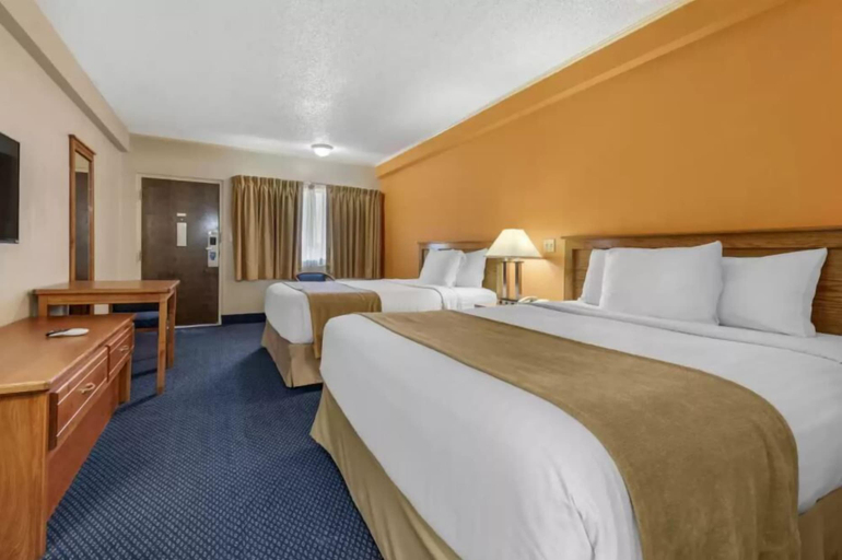Bedroom 5, Asam Hotel, Sherman